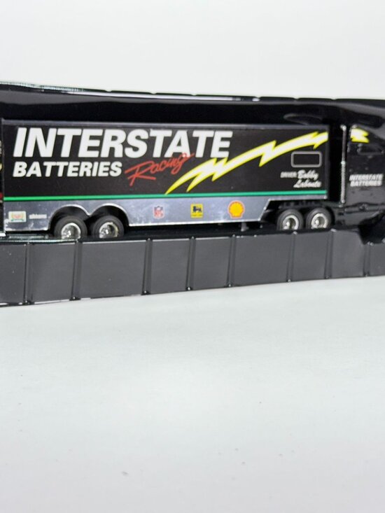 Racing Champions 1:64 Interstate Batteries Semi Truck Bobby Labonte Nascar Dieca - Picture 2 of 14